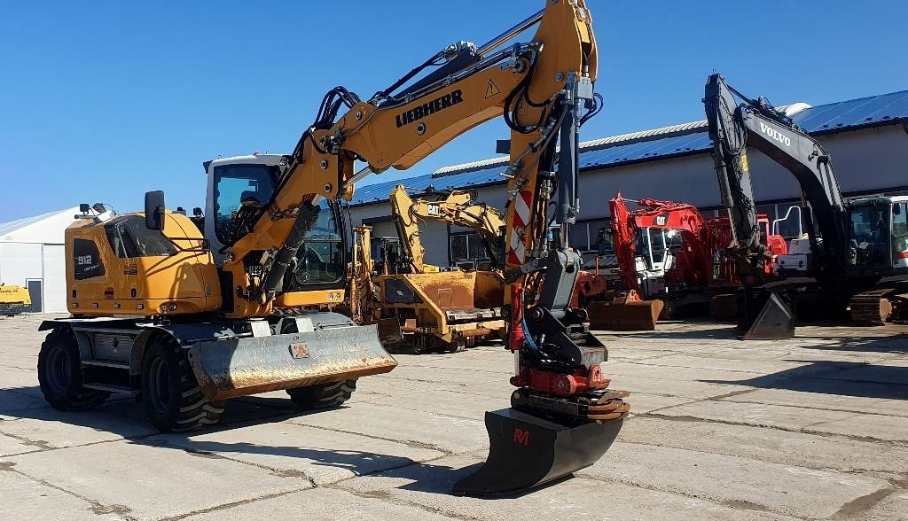 Liebherr A 912 compact - Pelle sur pneus: photos 5 Liebherr A 912 compact - Pelle sur pneus: photos 5