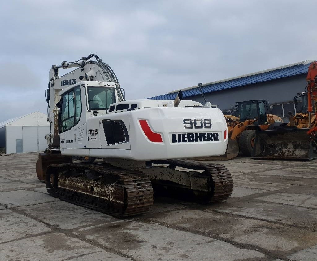 Liebherr R 906 LC - Pelle sur chenille: photos 3 Liebherr R 906 LC - Pelle sur chenille: photos 3