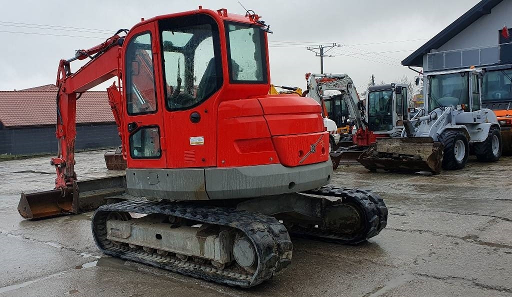 Volvo ECR 88 - Mini pelle: photos 3 Volvo ECR 88 - Mini pelle: photos 3