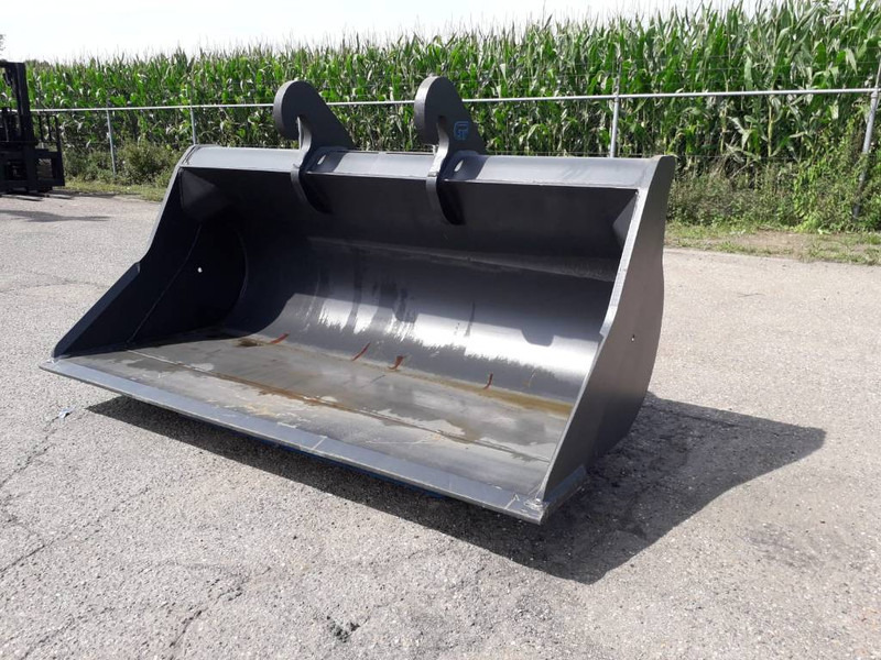 Collard SBS55-2000-CW40 - Godet pour Engins de chantier: photos 5 Collard SBS55-2000-CW40 - Godet pour Engins de chantier: photos 5