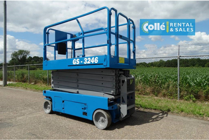 Genie GS 3246 | 2012 - Nacelle ciseaux: photos 5 Genie GS 3246 | 2012 - Nacelle ciseaux: photos 5