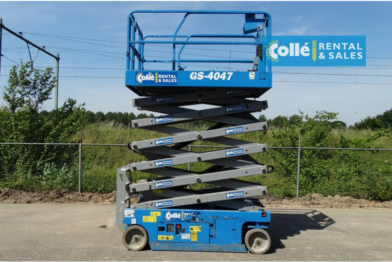 Genie GS 4047 | 2012 - Nacelle ciseaux: photos 3 Genie GS 4047 | 2012 - Nacelle ciseaux: photos 3