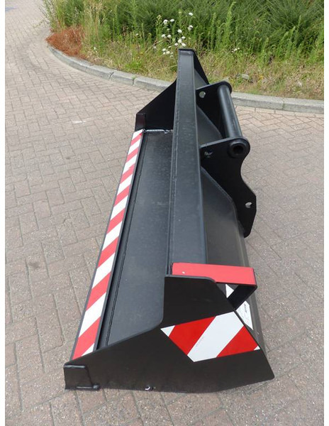 Manitou CBR 1000 Liter | New 2022 - Godet pour Engins de chantier: photos 5 Manitou CBR 1000 Liter | New 2022 - Godet pour Engins de chantier: photos 5
