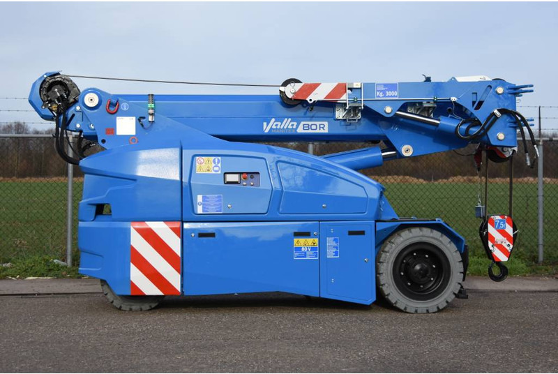 Valla V80R V 80 R Pick & Carry Crane Full Option - Mini grue: photos 1 Valla V80R V 80 R Pick & Carry Crane Full Option - Mini grue: photos 1