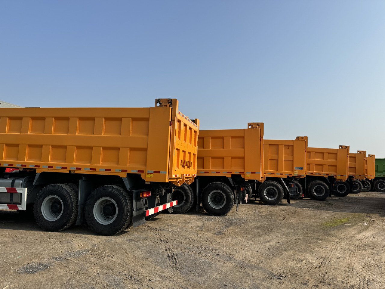 SHACMAN GT - Camion benne: photos 2 SHACMAN GT - Camion benne: photos 2