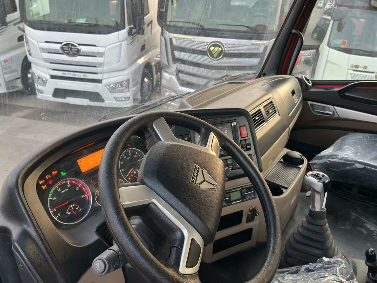 HOHAN LNG - Tracteur routier: photos 2 HOHAN LNG - Tracteur routier: photos 2