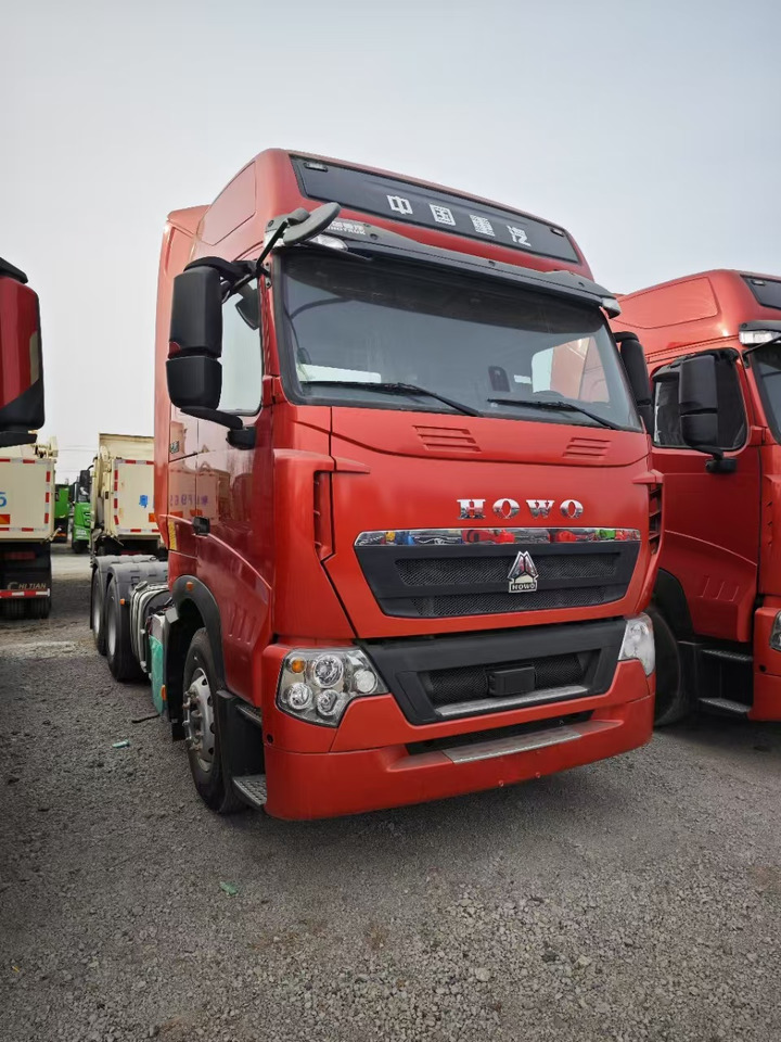 HOWO - Tracteur routier: photos 3 HOWO - Tracteur routier: photos 3