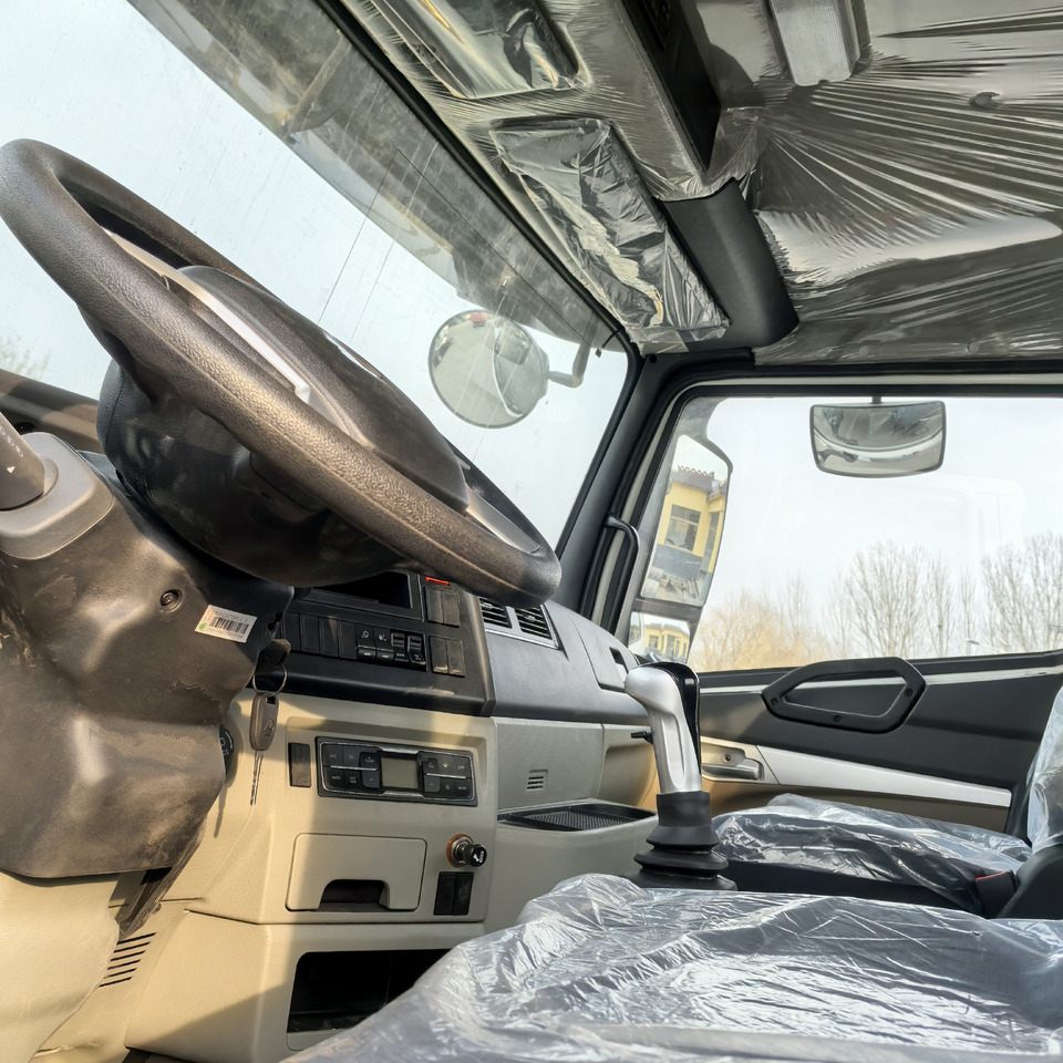 SINOTRUCK HOWO  en leasing occasion SINOTRUCK HOWO: photos 6