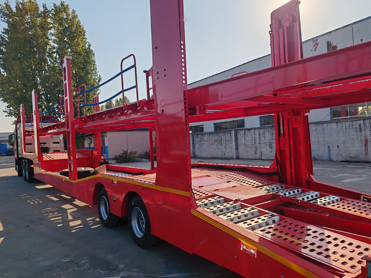 ZHONGUO PINPAI - Remorque voiture: photos 1 ZHONGUO PINPAI - Remorque voiture: photos 1