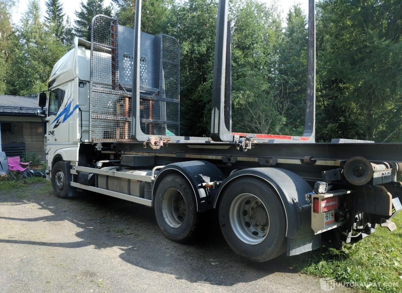 Daf XF 530, Koukkukuorma-auto tukkilavalla, 2020, Keitele - Camion: photos 2 Daf XF 530, Koukkukuorma-auto tukkilavalla, 2020, Keitele - Camion: photos 2