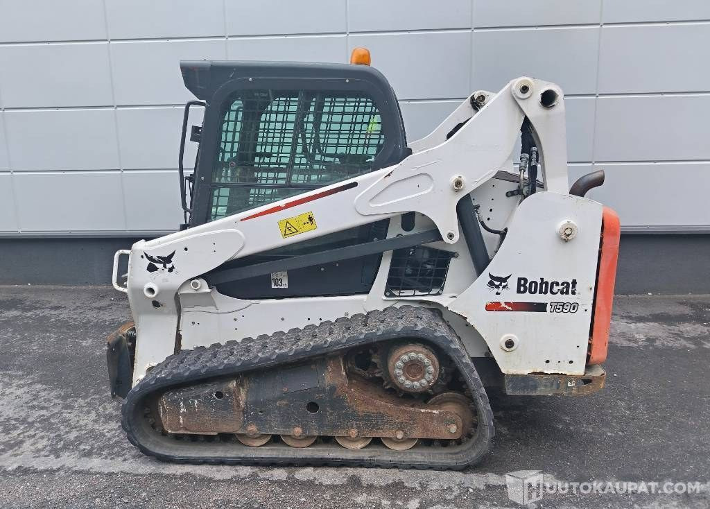 Bobcat T 590, 2015, 1 064 h Kuormaaja, Vantaa - Engins de chantier: photos 1 Bobcat T 590, 2015, 1 064 h Kuormaaja, Vantaa - Engins de chantier: photos 1