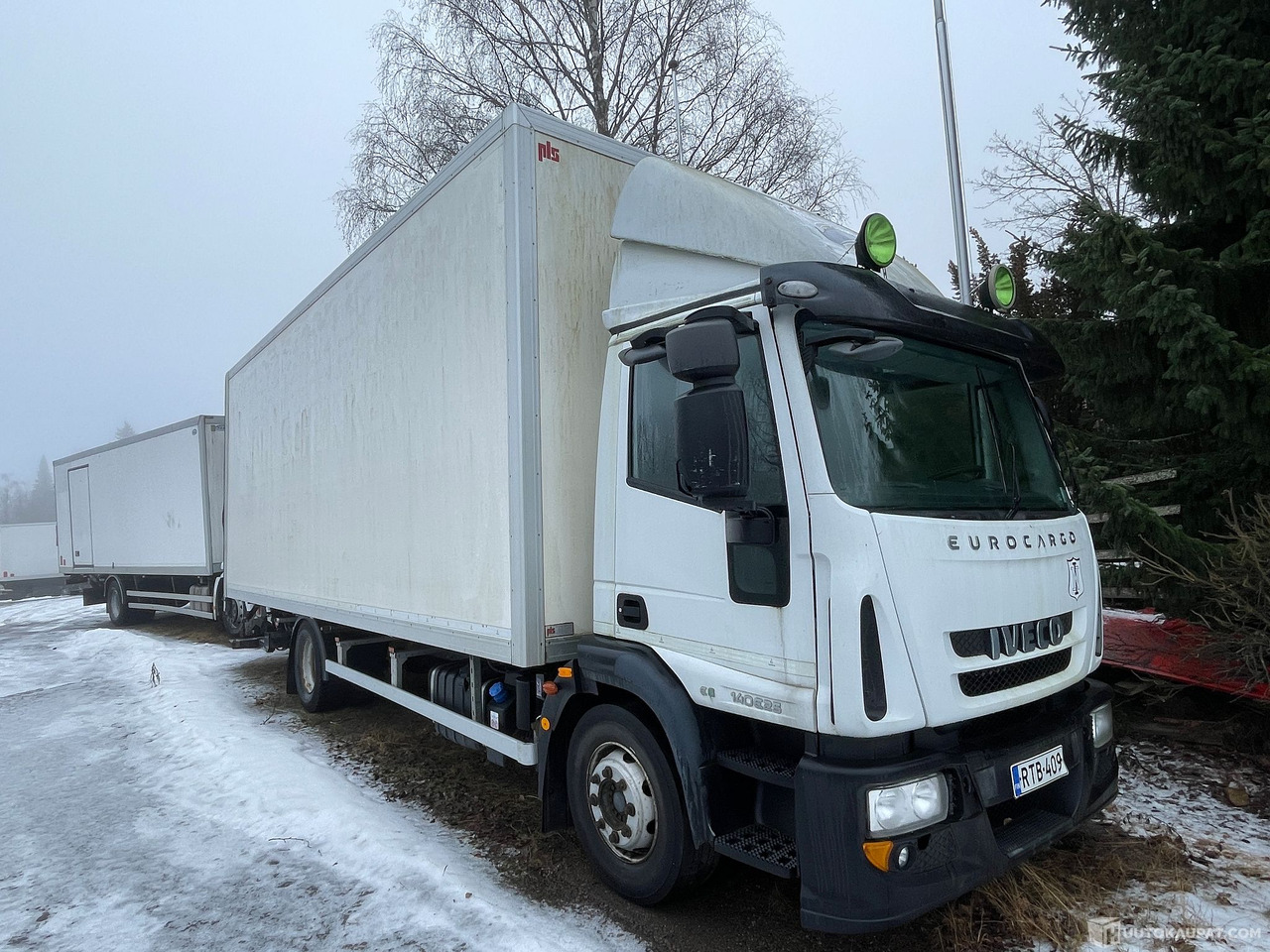 Iveco 140E, 2014 Umpikorinen Kuorma-auto, Hämeenlinna - Camion fourgon: photos 1 Iveco 140E, 2014 Umpikorinen Kuorma-auto, Hämeenlinna - Camion fourgon: photos 1