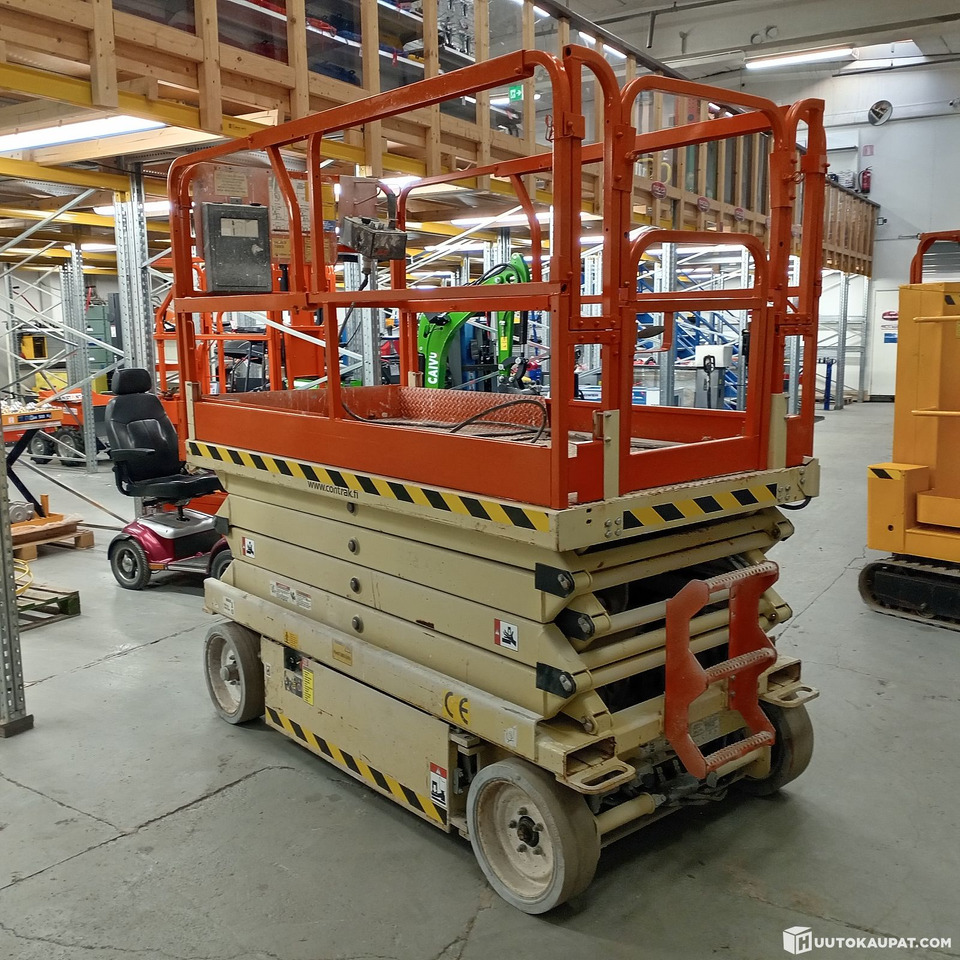 JLG 2646 E2 Akkukäyttöinen saksilavanostin, Hollola - Nacelle ciseaux: photos 3 JLG 2646 E2 Akkukäyttöinen saksilavanostin, Hollola - Nacelle ciseaux: photos 3