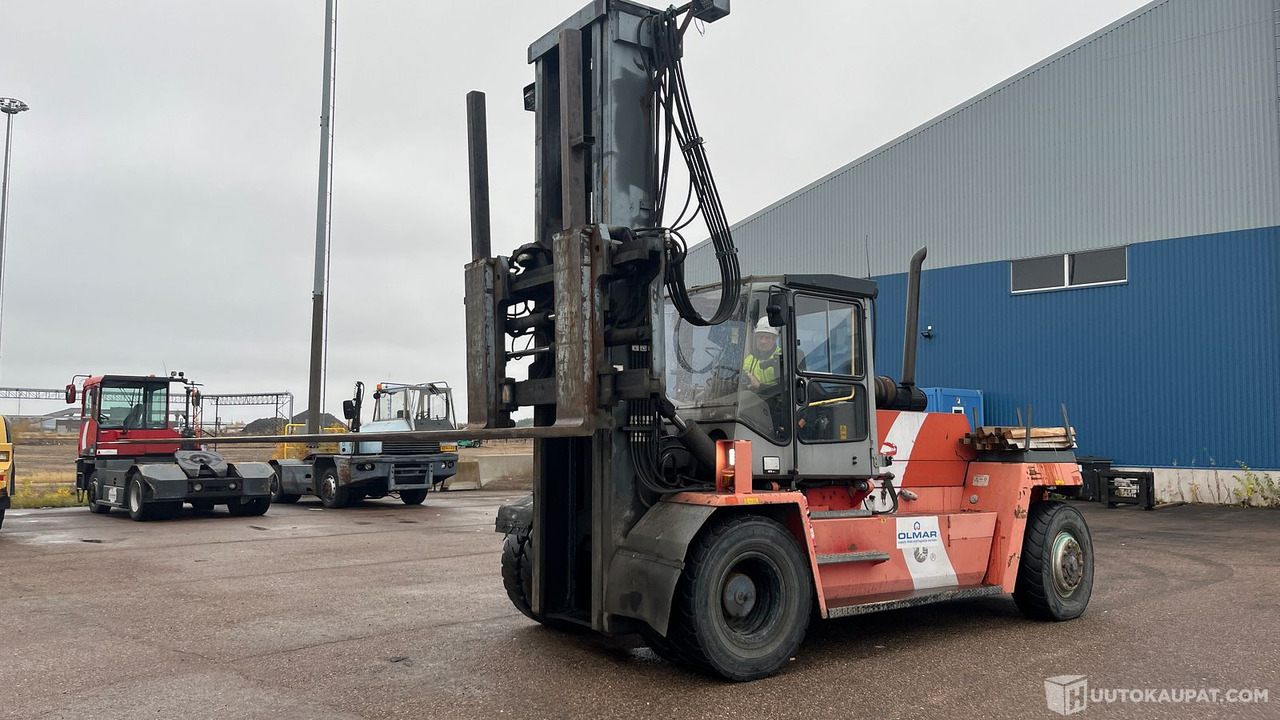 Kalmar DCD 160-12, 2001, Hamina - Chariot élévateur diesel: photos 2 Kalmar DCD 160-12, 2001, Hamina - Chariot élévateur diesel: photos 2