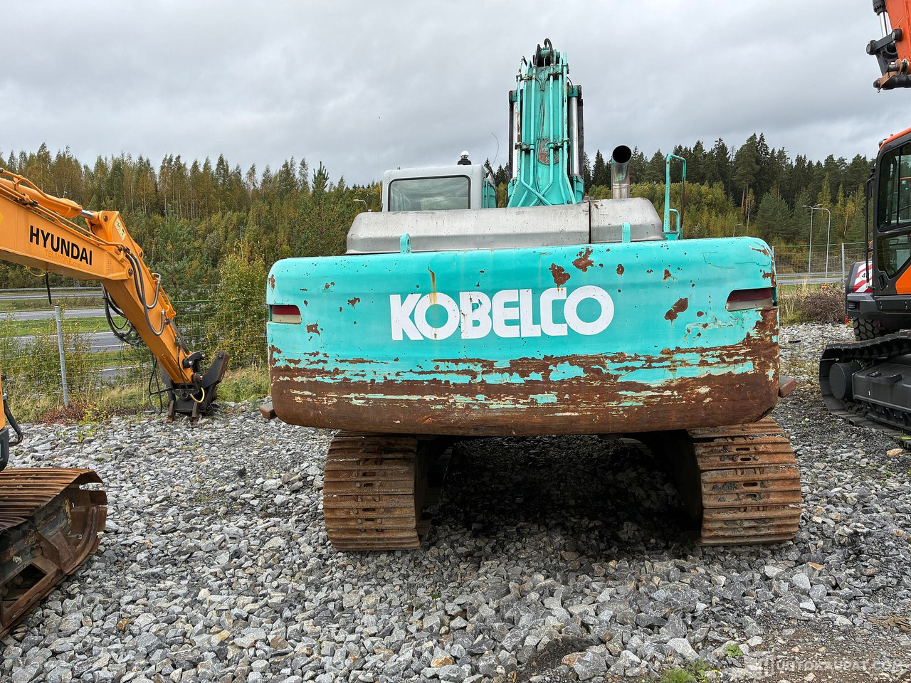 Kobelco SK330LC-6E, 2002, 18 900 h Kaivinkone WTK, Lempäälä - Pelle sur chenille: photos 5 Kobelco SK330LC-6E, 2002, 18 900 h Kaivinkone WTK, Lempäälä - Pelle sur chenille: photos 5