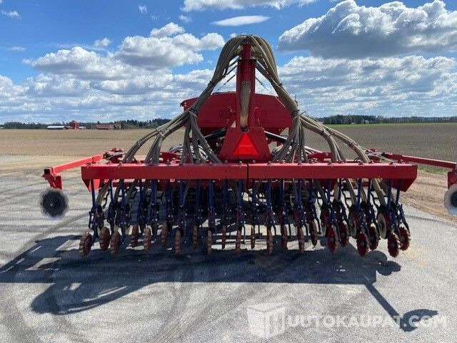 Krause Caddy 3T, 2008 kylvökone, Huittinen - Semoir: photos 5 Krause Caddy 3T, 2008 kylvökone, Huittinen - Semoir: photos 5