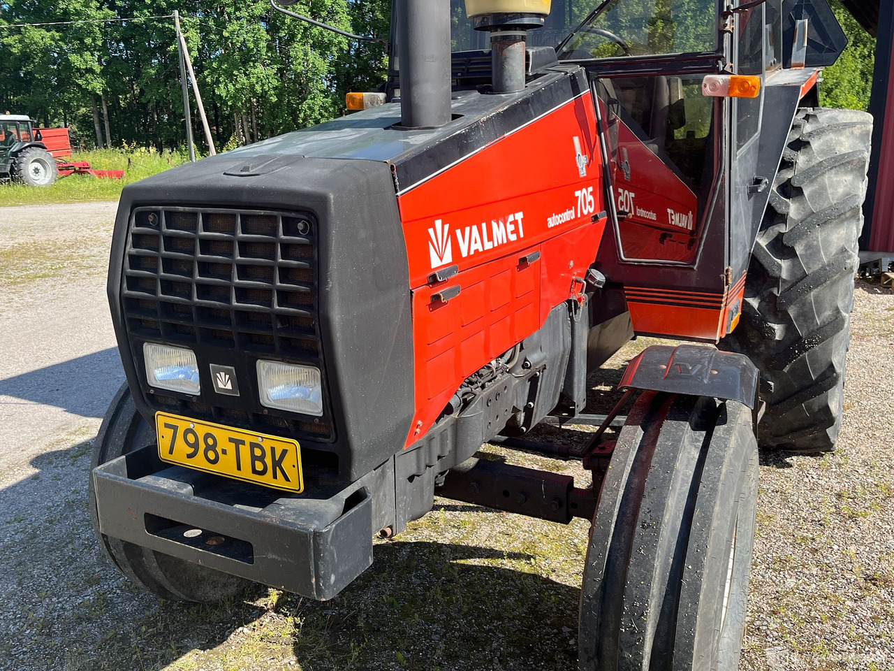 Valmet 705, Traktori, harrastajalta, 1990, Salo - Machine agricole: photos 4 Valmet 705, Traktori, harrastajalta, 1990, Salo - Machine agricole: photos 4