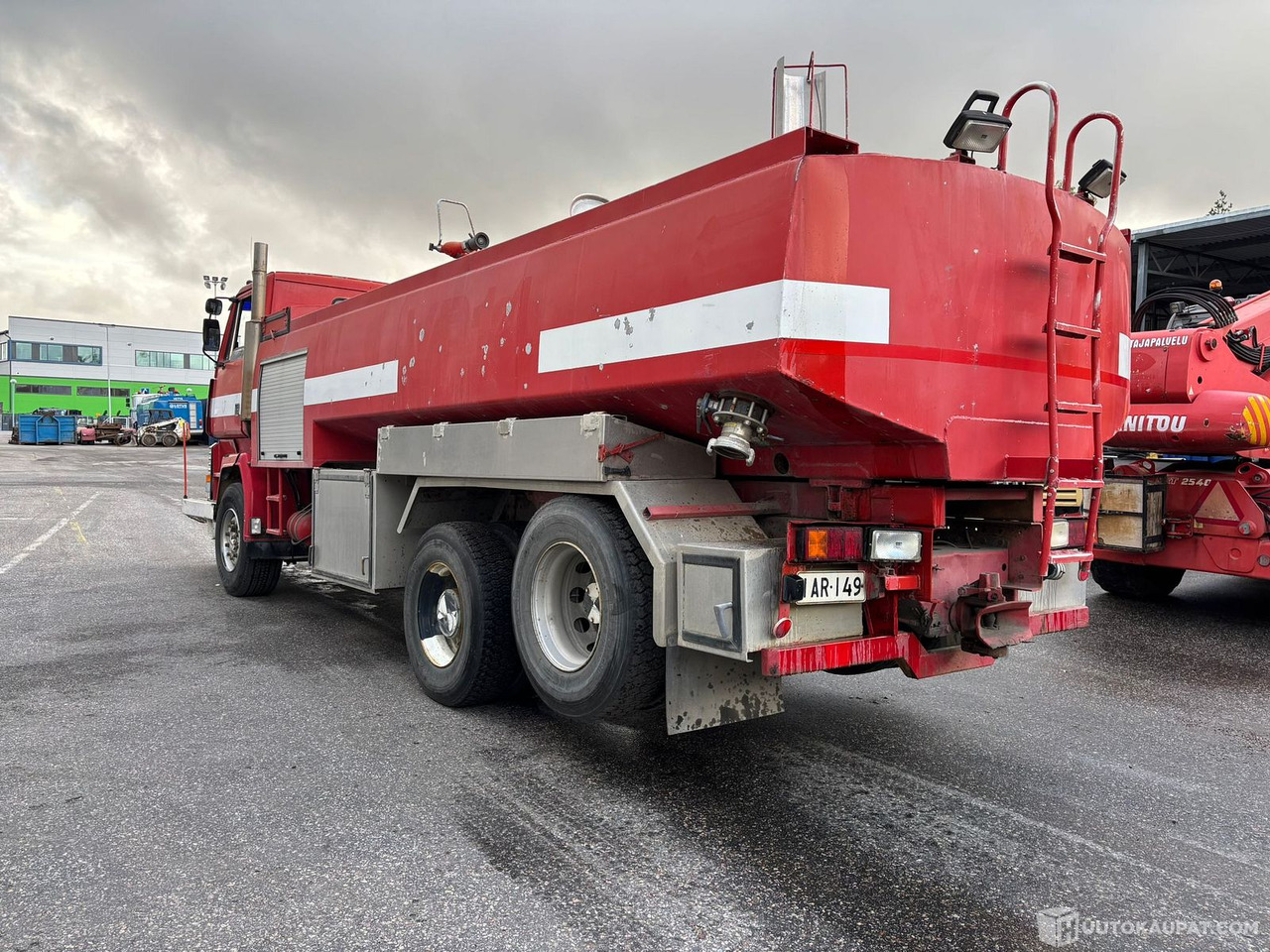 Sisu säiliöauto, 1983, Vantaa - Camion citerne: photos 3 Sisu säiliöauto, 1983, Vantaa - Camion citerne: photos 3