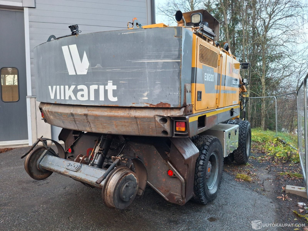 Volvo EW200, 1998, Akaa - Pelle sur pneus: photos 4 Volvo EW200, 1998, Akaa - Pelle sur pneus: photos 4