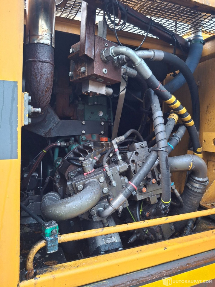 Volvo EW200, 1998, Akaa - Pelle sur pneus: photos 5 Volvo EW200, 1998, Akaa - Pelle sur pneus: photos 5