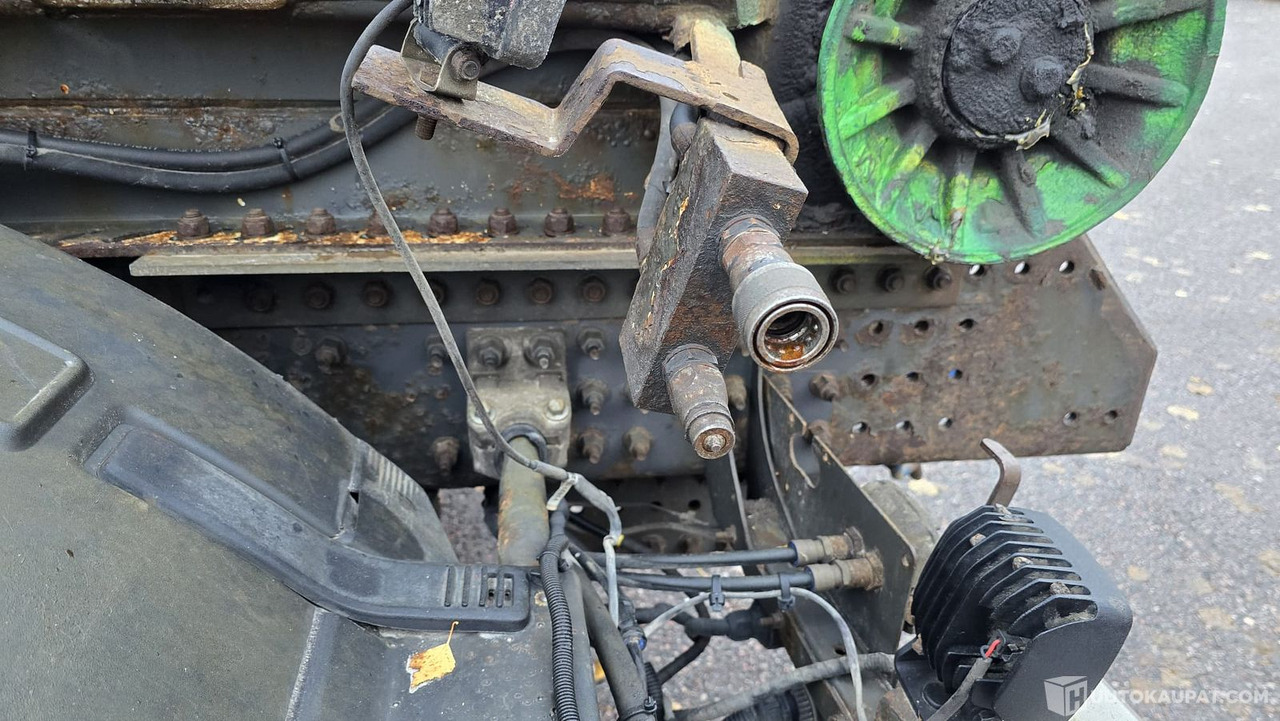 Volvo FH540 8x4, koukkulava kuorma-auto, 2017, Vantaa - Camion ampliroll: photos 5 Volvo FH540 8x4, koukkulava kuorma-auto, 2017, Vantaa - Camion ampliroll: photos 5