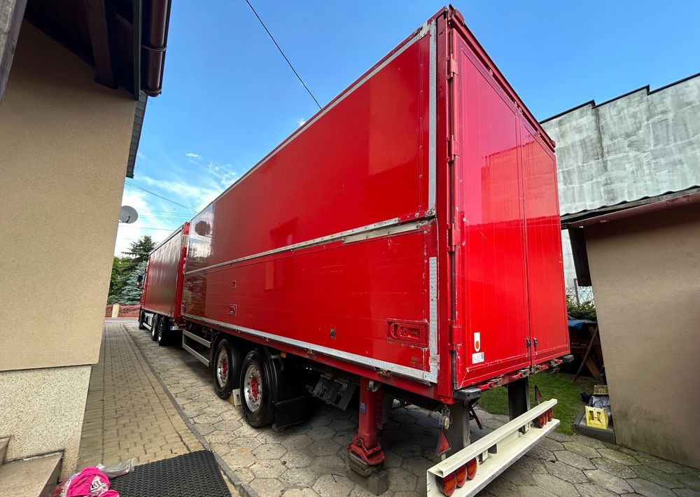 DAF XF 510 NAPOJÓWKA z Niemiec Retarder TOP ALUFELGI / FULL OPCJA / super space 106.510 106.460 480 530 najlepszy motor 6x2 26.510 26.460 - Camion à rideaux coulissants: photos 5 DAF XF 510 NAPOJÓWKA z Niemiec Retarder TOP ALUFELGI / FULL OPCJA / super space 106.510 106.460 480 530 najlepszy motor 6x2 26.510 26.460 - Camion à rideaux coulissants: photos 5