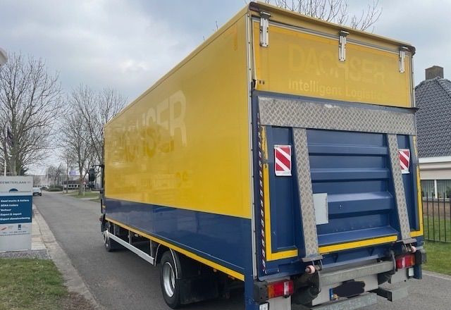 MAN TGM TGL 12.250 z Holandii KLIMA 7.2m AUTOMAT WINDA TOP CENA euro 6 nauka jazdy ESP ASR - Camion fourgon: photos 5 MAN TGM TGL 12.250 z Holandii KLIMA 7.2m AUTOMAT WINDA TOP CENA euro 6 nauka jazdy ESP ASR - Camion fourgon: photos 5