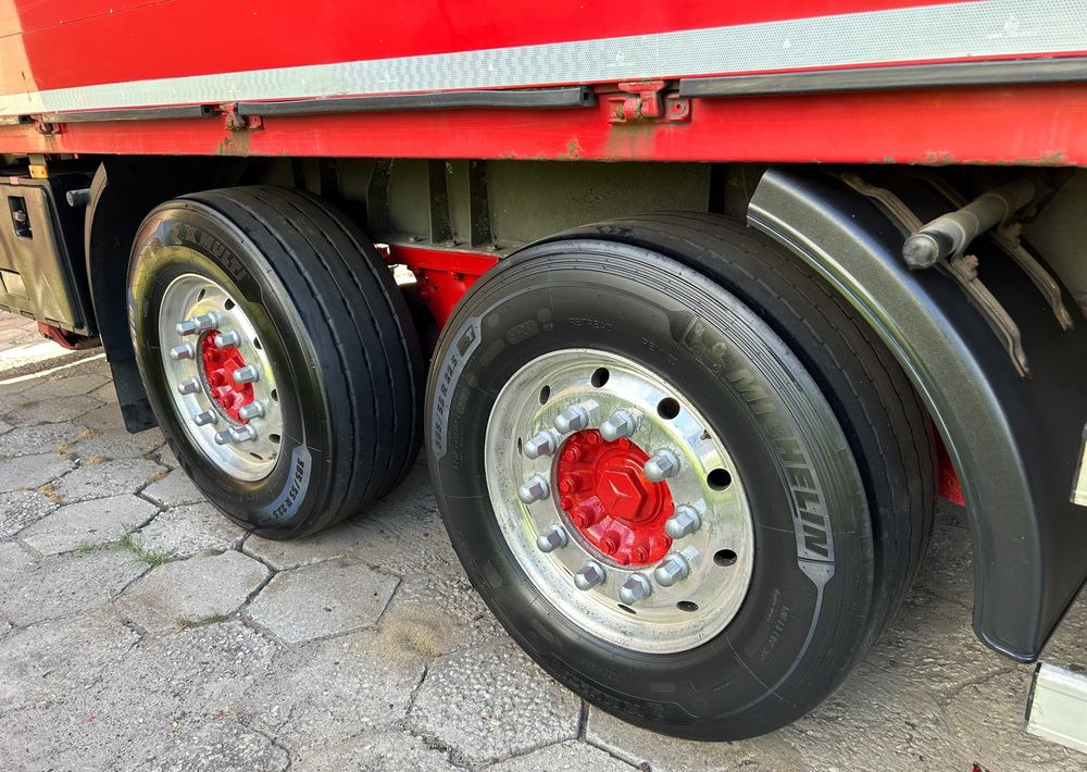 Schmitz Cargobull 7.7m OCYNK OSIE MERCEDES ALUFELGI KONTENER TANDEM NAPOJÓWKA OTWIERANY BOK DO NAPOJÓW STAN BDB - Remorque fourgon: photos 3 Schmitz Cargobull 7.7m OCYNK OSIE MERCEDES ALUFELGI KONTENER TANDEM NAPOJÓWKA OTWIERANY BOK DO NAPOJÓW STAN BDB - Remorque fourgon: photos 3