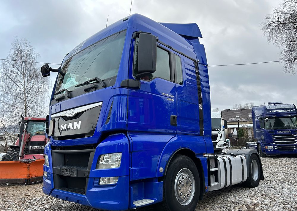 MAN TGS 18.440 NAUKA JAZDY ELKA AUTOMAT 4x2 STANDARD 315/70r22.5 SUPER STAN TGX 470 460 420 430 500 510 400 360 410 - Tracteur routier: photos 2 MAN TGS 18.440 NAUKA JAZDY ELKA AUTOMAT 4x2 STANDARD 315/70r22.5 SUPER STAN TGX 470 460 420 430 500 510 400 360 410 - Tracteur routier: photos 2