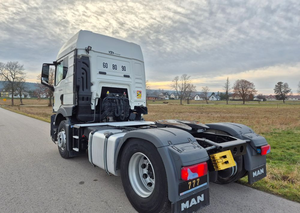 Tracteur routier MAN TGS 18.470 NAUKA JAZDY STANDARD 4x2 / TGX 18.360 400 510 460 500 TOP STAN / ŚWIEŻO SPROWADZONY: photos 27 Tracteur routier MAN TGS 18.470 NAUKA JAZDY STANDARD 4x2 / TGX 18.360 400 510 460 500 TOP STAN / ŚWIEŻO SPROWADZONY: photos 27