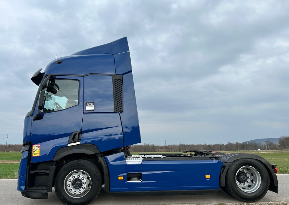 Renault T480 2022 VIN: ND ! 13l STANDARD STANDARD / NOWY MODEL z Niemiec / klima postojowa / T520 T440 / TOP STAN GAMA T - Tracteur routier: photos 3 Renault T480 2022 VIN: ND ! 13l STANDARD STANDARD / NOWY MODEL z Niemiec / klima postojowa / T520 T440 / TOP STAN GAMA T - Tracteur routier: photos 3