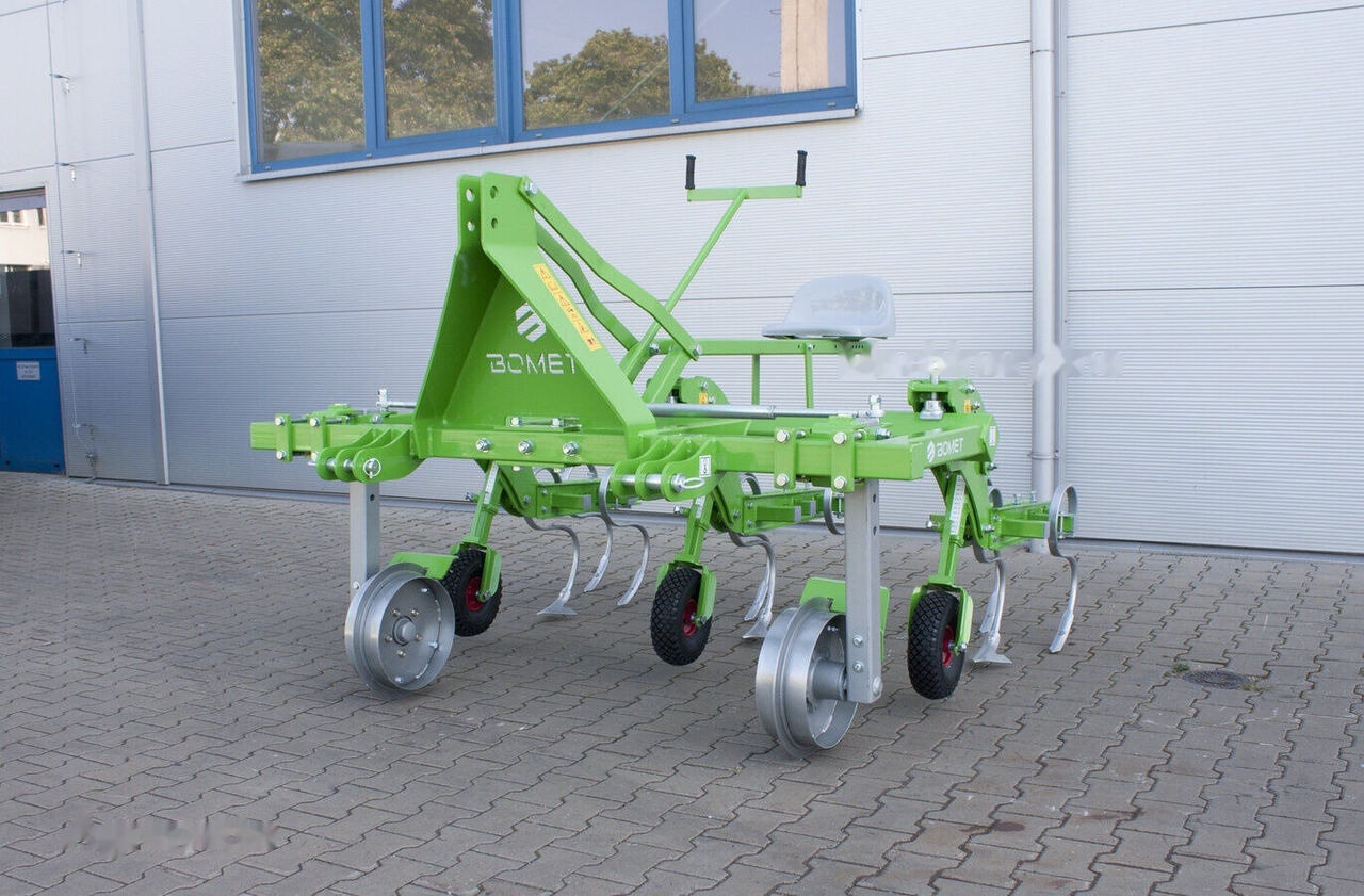 Bomet P570/2W Pielnik z prowadzeniem ręcznym 45-55cm Nembus - Bineuse: photos 2 Bomet P570/2W Pielnik z prowadzeniem ręcznym 45-55cm Nembus - Bineuse: photos 2