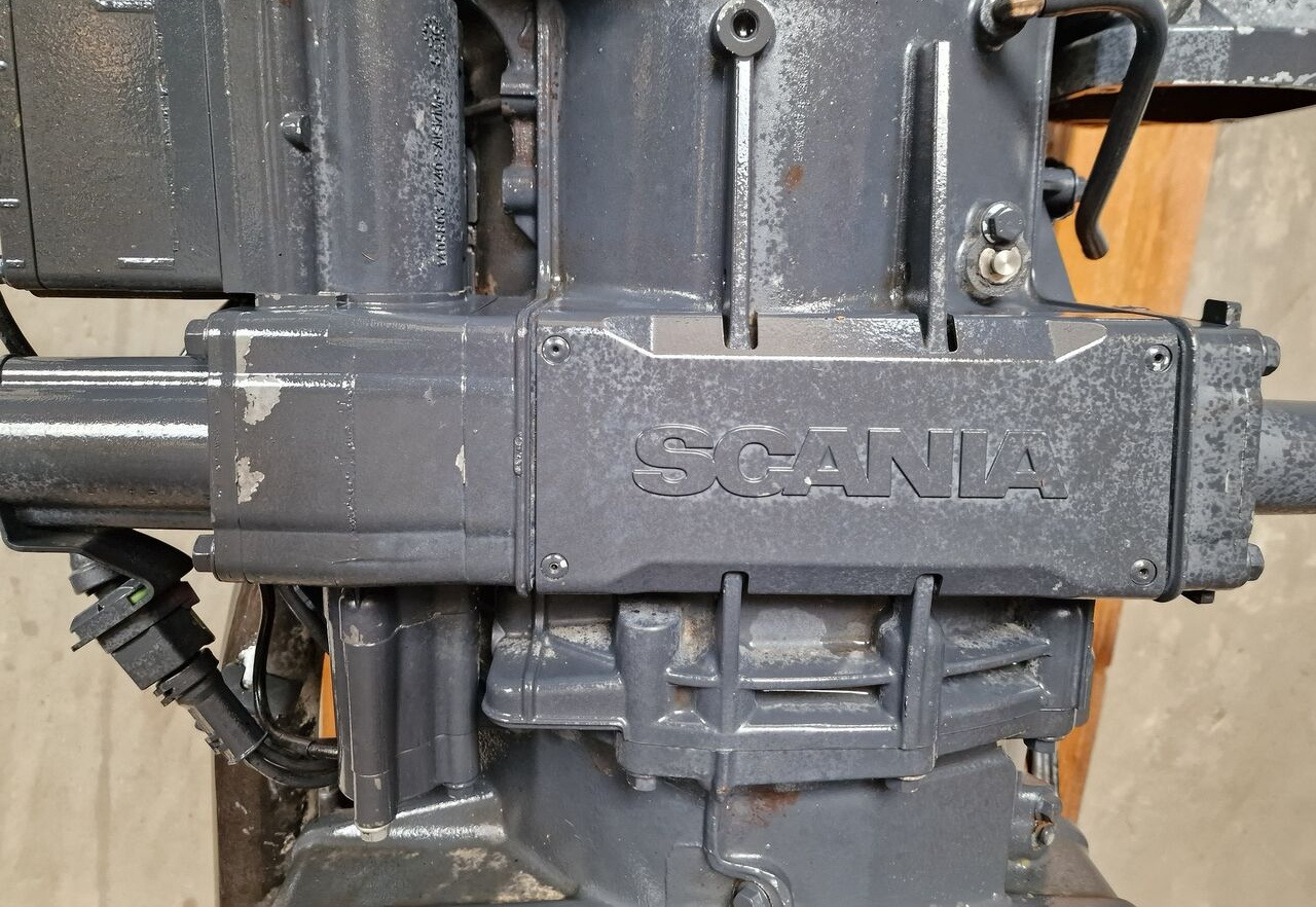 Scania GRS 895R NTG TMS 19R Scania GRS 895R NTG TMS truck - Boîte de vitesse pour Camion: photos 5 Scania GRS 895R NTG TMS 19R Scania GRS 895R NTG TMS truck - Boîte de vitesse pour Camion: photos 5