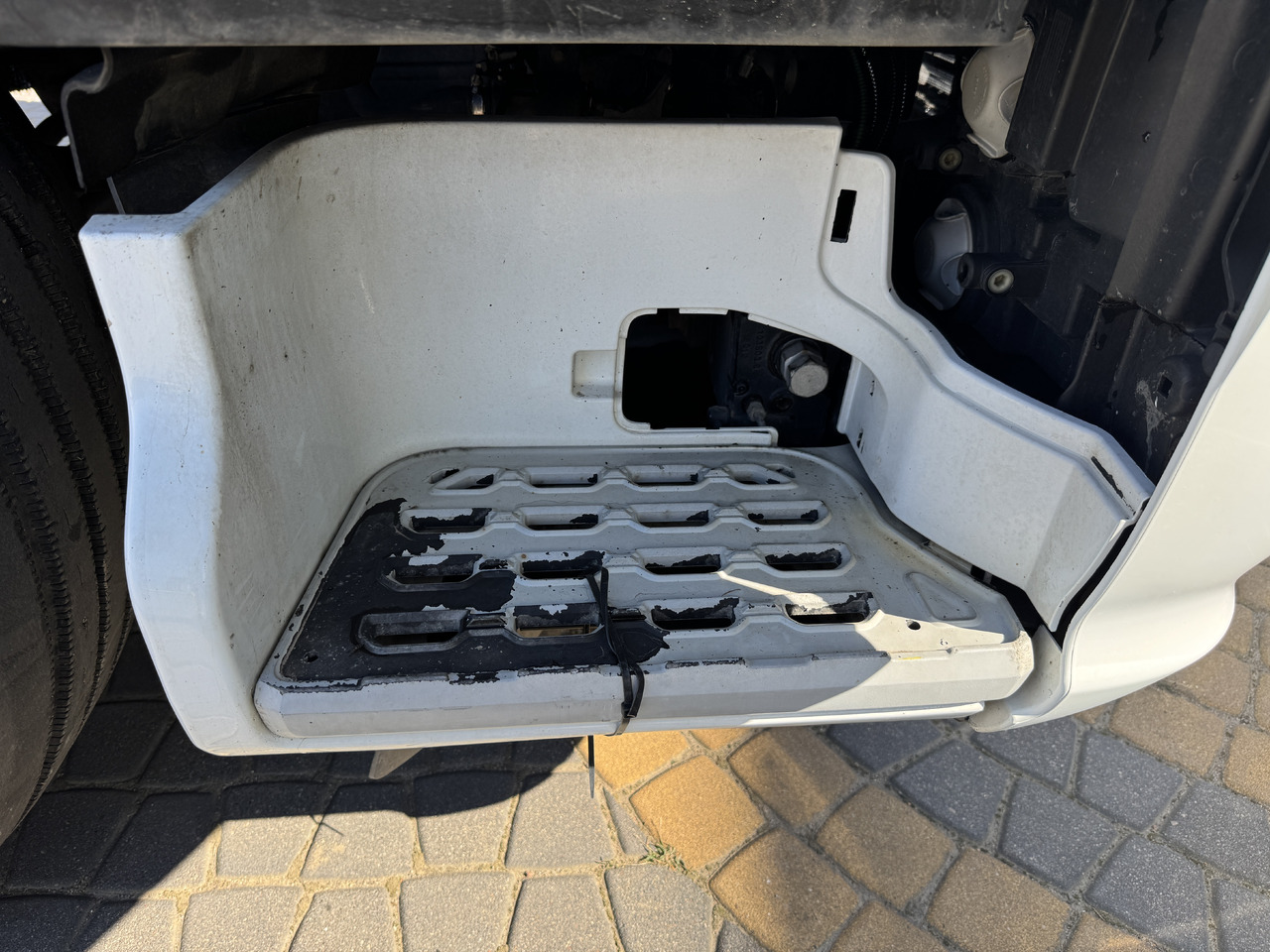 Ford F-Max Cargo - Pare-chocs: photos 5 Ford F-Max Cargo - Pare-chocs: photos 5