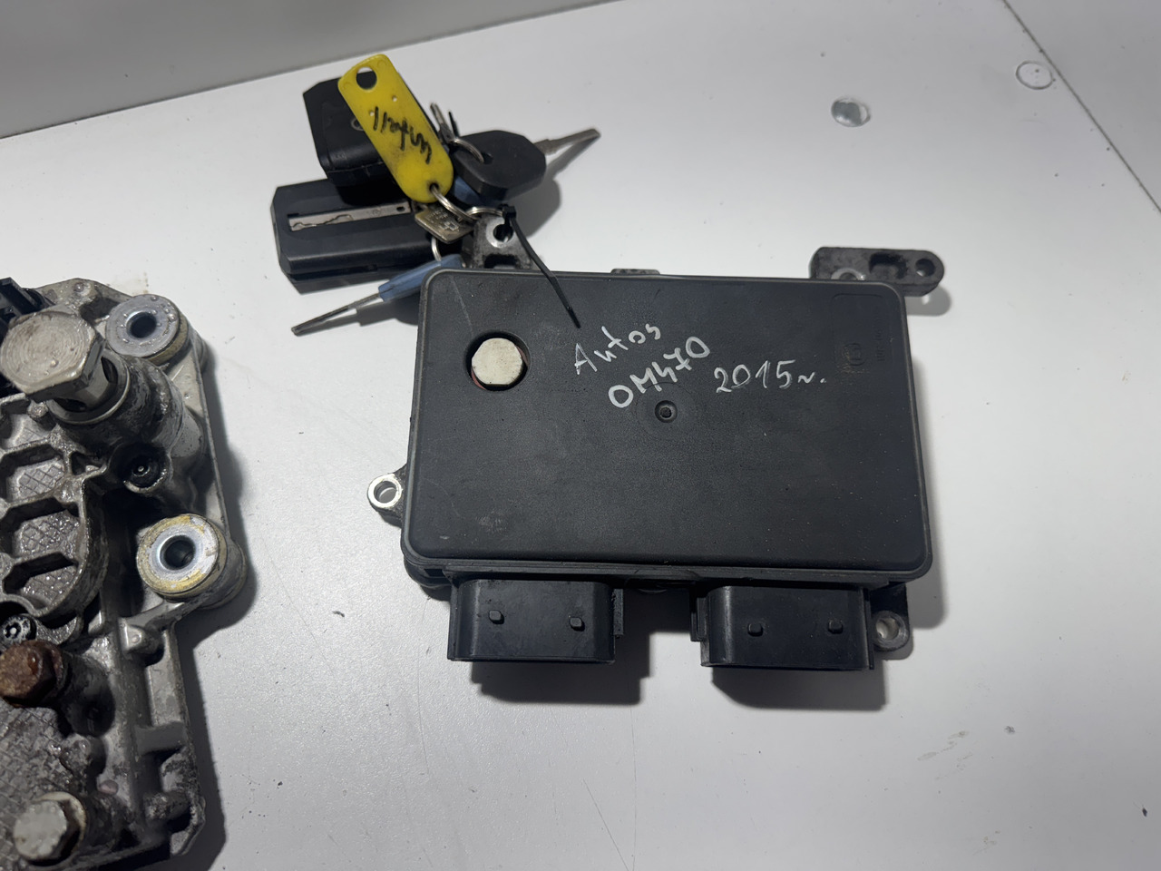 Mercedes Antos Actros MP4 - Bloc de gestion pour Camion: photos 3 Mercedes Antos Actros MP4 - Bloc de gestion pour Camion: photos 3