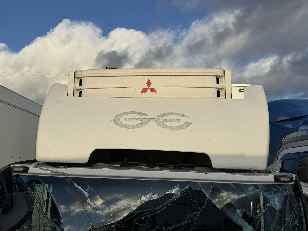 Mercedes-Benz Actros Antos Axor - Aérodynamique/ Spoilers pour Camion: photos 2 Mercedes-Benz Actros Antos Axor - Aérodynamique/ Spoilers pour Camion: photos 2