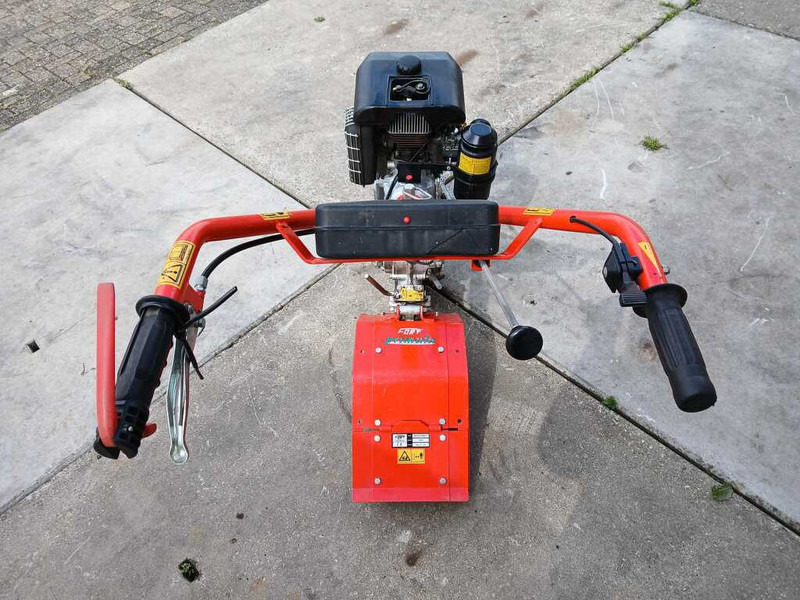 Fort Sirio primula - Micro tracteur: photos 2 Fort Sirio primula - Micro tracteur: photos 2