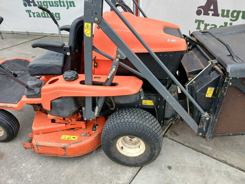 Kubota GZH 15 - Motofaucheuse: photos 2 Kubota GZH 15 - Motofaucheuse: photos 2