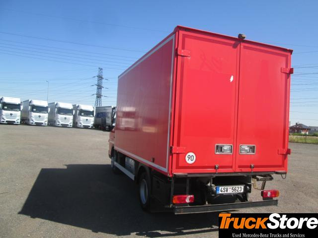 FUSO 7C15 - Fourgon grand volume: photos 3 FUSO 7C15 - Fourgon grand volume: photos 3
