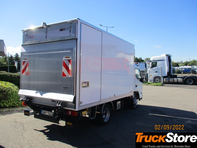 FUSO Canter 3C15 - Camion fourgon: photos 4 FUSO Canter 3C15 - Camion fourgon: photos 4