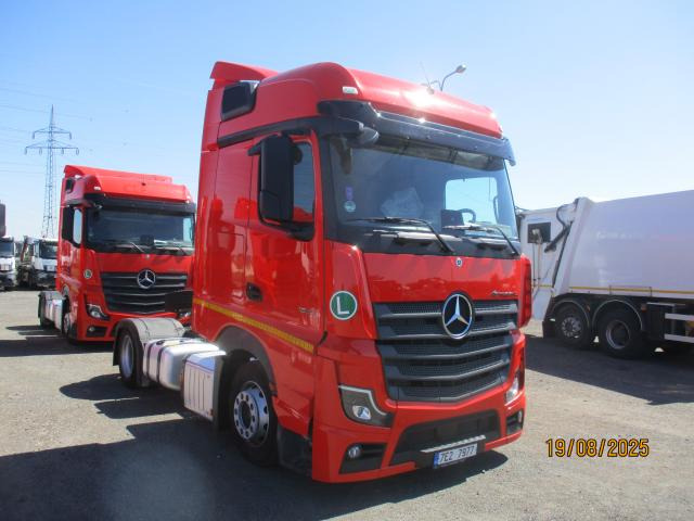 Mercedes-Benz Actros 1845 LS nRL - Tracteur routier: photos 2 Mercedes-Benz Actros 1845 LS nRL - Tracteur routier: photos 2