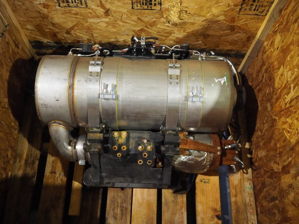 CAT Caterpillar C9.3 - Module AR-Clean Emission / DPF - Moteur pour Engins de chantier: photos 3 CAT Caterpillar C9.3 - Module AR-Clean Emission / DPF - Moteur pour Engins de chantier: photos 3