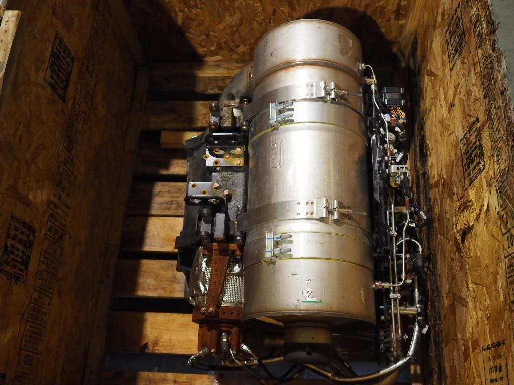 CAT Caterpillar C9.3 - Module AR-Clean Emission / DPF - Moteur pour Engins de chantier: photos 4 CAT Caterpillar C9.3 - Module AR-Clean Emission / DPF - Moteur pour Engins de chantier: photos 4