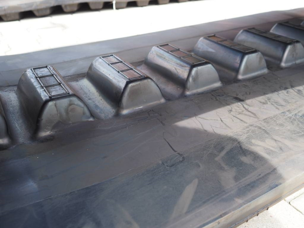 Chenille pour Machine agricole neuf Case IH Quadrtac, Rubber belt / track, 762 mm, 30": photos 12