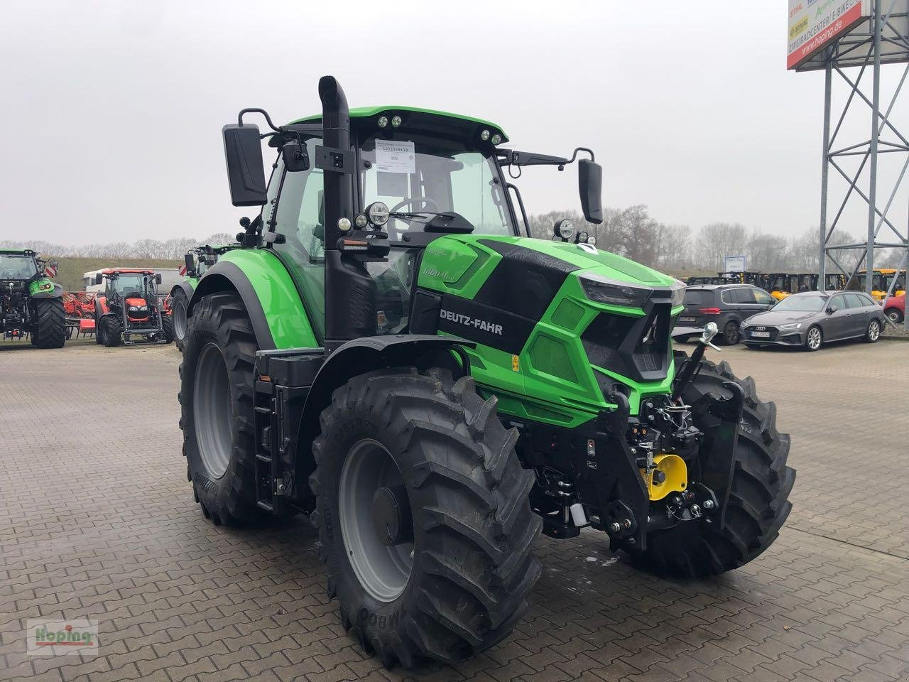 Deutz-Fahr Deutz 6160.4 TTV - Tracteur agricole: photos 3 Deutz-Fahr Deutz 6160.4 TTV - Tracteur agricole: photos 3