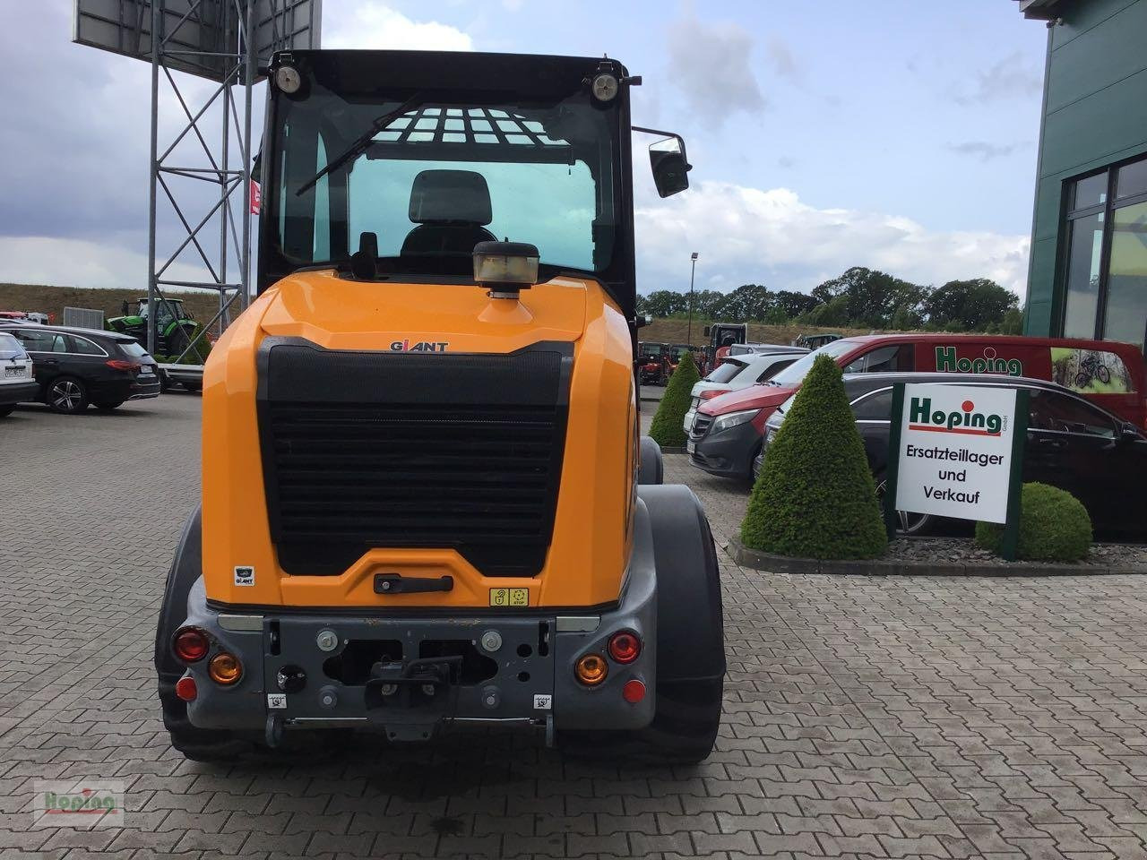 GiANT G5000 - Chargeuse sur pneus: photos 5 GiANT G5000 - Chargeuse sur pneus: photos 5