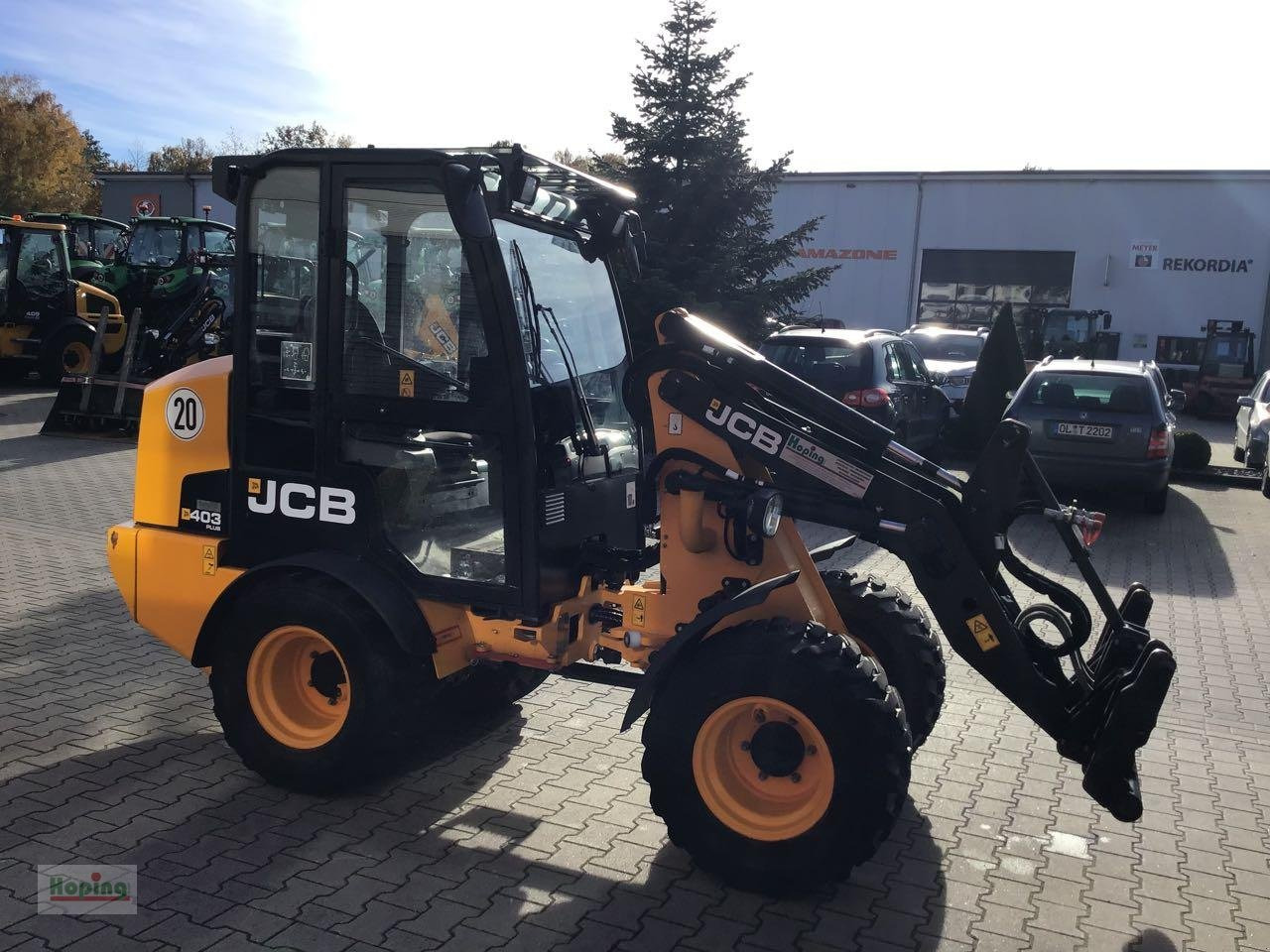 JCB 403 PLUS - Valet de ferme: photos 3 JCB 403 PLUS - Valet de ferme: photos 3