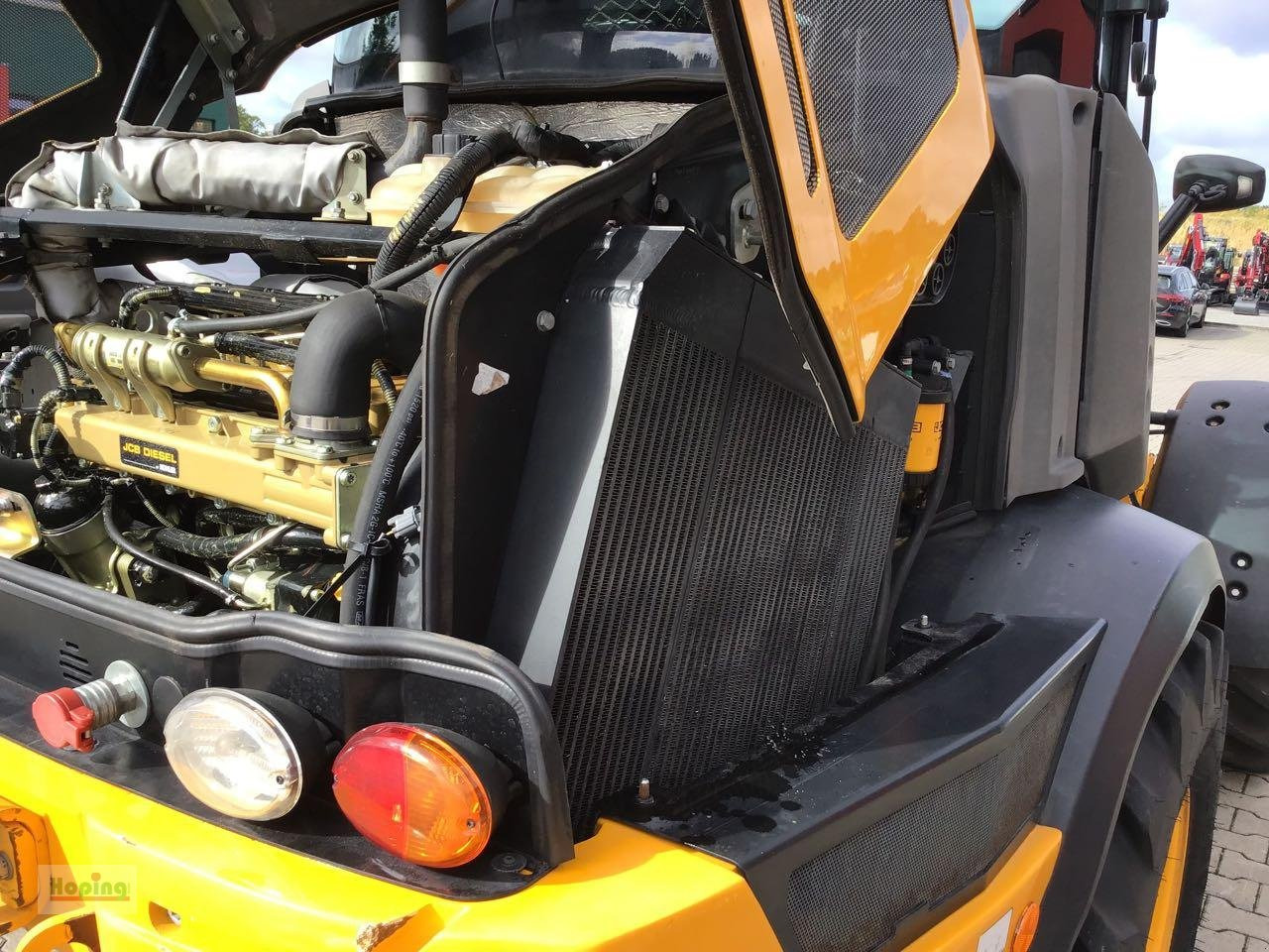 Chargeuse sur pneus JCB TM220: photos 11 Chargeuse sur pneus JCB TM220: photos 11