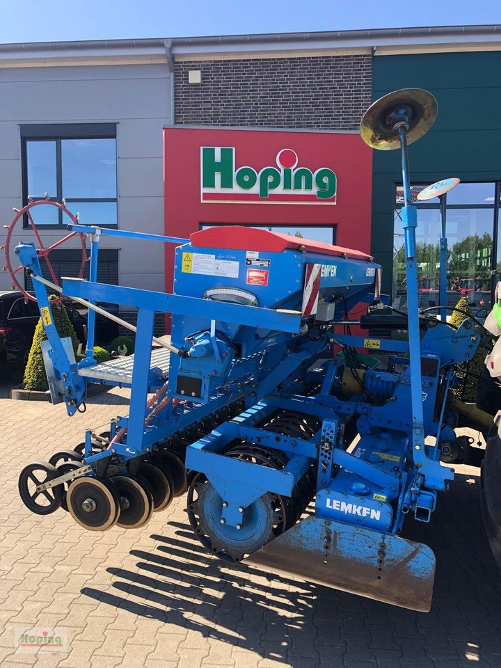 Lemken Saphir 7/300 AL-DS-B - Semoir: photos 1 Lemken Saphir 7/300 AL-DS-B - Semoir: photos 1