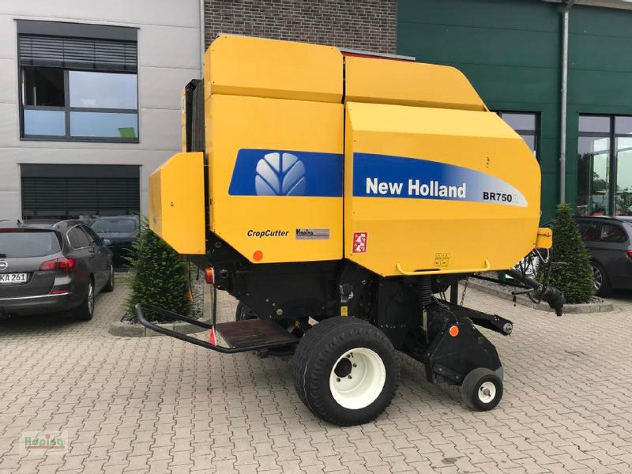 New Holland BR 750A - Presse à balles rondes: photos 2 New Holland BR 750A - Presse à balles rondes: photos 2